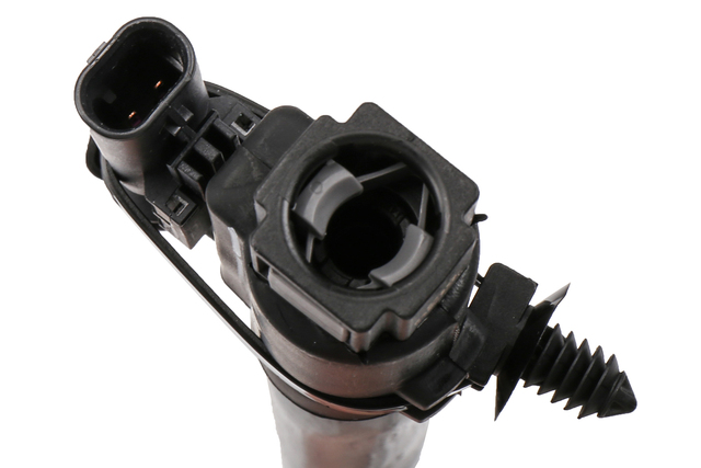 84389464 - Emission System: Feed Line for Chevrolet: Silverado 2500 HD, Silverado 3500 HD | GMC: Sierra 2500 HD, Sierra 3500 HD Image