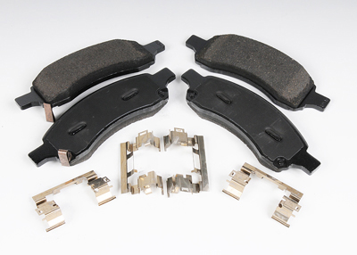 88965687 - Brakes: Rear Pads for Chevrolet: Trailblazer, Trailblazer EXT | GMC: Envoy, Envoy XL Image