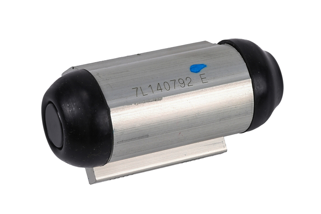 42588071 - : Rear Drum Brake Wheel Cylinder for Chevrolet: Spark Image