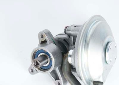 7847031 - Brakes: Vacuum Pump for Chevrolet: Blazer, C1500, C2500, C3500, C3500HD, K1500 Pickup, K2500 Pickup, K3500 Pickup, Suburban C1500, Suburban C2500, Suburban K1500, Suburban K2500 | GMC: C1500 Pickup, C2500 Pickup, C3500 Pickup, C3500HD, K1500 Pickup, K2500 Pickup, K3500 Pickup, Suburban C1500, Suburban C2500, Suburban K1500, Suburban K2500, Yukon Image