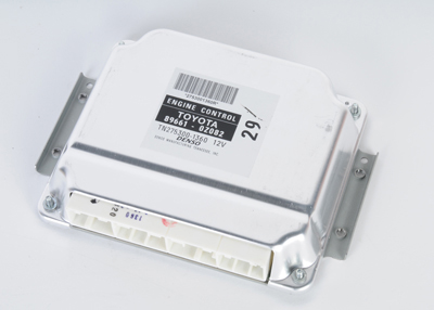 88975250 - Electrical: ECM for Pontiac: Vibe Image