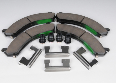 19133307 - Brakes: Brake Pads for Chevrolet: Silverado 3500, Silverado 3500 Classic, Silverado 3500 HD, Suburban 1500, Suburban 2500 | GMC: Sierra 3500, Sierra 3500 Classic, Sierra 3500 HD Image