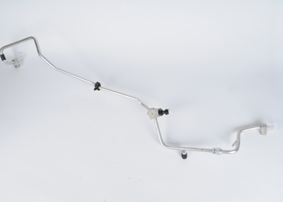 15948589 - : Air Conditioning Refrigerant Liquid Hose for Chevrolet: Silverado 2500 HD, Silverado 2500 HD Classic, Silverado 3500, Silverado 3500 Classic, Silverado 3500 HD | GMC: Sierra 2500 HD, Sierra 2500 HD Classic, Sierra 3500, Sierra 3500 Classic, Sierra 3500 HD Image