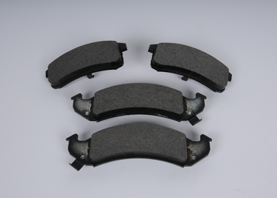 19167282 - Brakes: Brake Pads for Buick: LeSabre, Park Avenue, Riviera | Cadillac: 60 Special, Allante, DeVille, Eldorado, Fleetwood, Seville | Chevrolet: Lumina APV | Oldsmobile: 88, 98, Silhouette, Toronado | Pontiac: Bonneville, Trans Sport Image