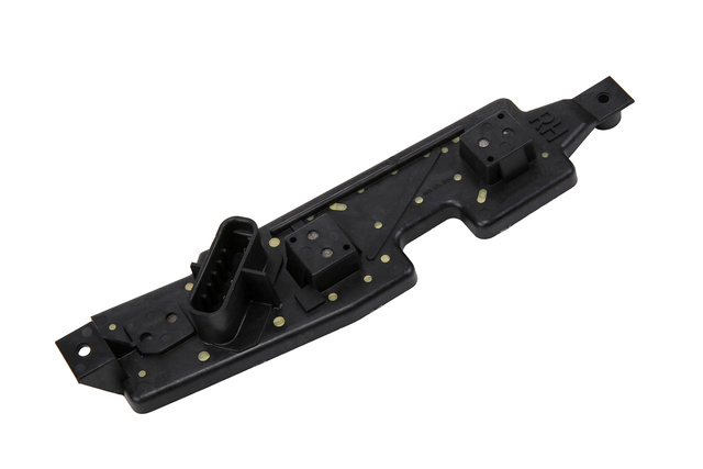 16511566 - Electrical: Connector Plate for Cadillac: Escalade | Chevrolet: Blazer, C1500, C2500, C3500, K1500 Pickup, K2500 Pickup, K3500 Pickup, Suburban C1500, Suburban C2500, Suburban K1500, Suburban K2500, Tahoe | GMC: C1500 Pickup, C2500 Pickup, C3500 Pickup, K1500 Pickup, K2500 Pickup, K3500 Pickup, Suburban C1500, Suburban C2500, Suburban K1500, Suburban K2500, Yukon Image