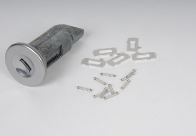 20869121 - : Uncoded Ignition Lock Cylinder for Cadillac: CTS | Chevrolet: Cobalt, Equinox, HHR | Pontiac: G5, Solstice, Torrent | Saturn: Ion, Sky Image