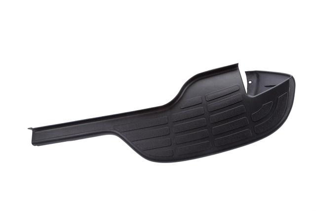 15756336 - Body: Step Pad for Chevrolet: Suburban 1500, Suburban 2500, Tahoe | GMC: Yukon, Yukon XL 1500, Yukon XL 2500 Image