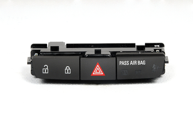 13328551 - Body: Hazard Switch for GM Image