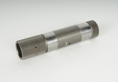 24229984 - : Automatic Transmission Front Differential Carrier Sun Gear Shaft for GM Image