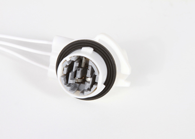 19260086 - Electrical: Socket for Buick: Century, Park Avenue, Regal, Riviera | Cadillac: 60 Special, DeVille, Eldorado, Escalade, Escalade ESV, Fleetwood | Chevrolet: Astro, Camaro, Lumina, Monte Carlo, S10, Suburban 1500, Suburban 2500, Tahoe | GMC: Envoy, Envoy XL, Envoy XUV, Safari, Sonoma, Yukon, Yukon XL 1500, Yukon XL 2500 | Oldsmobile: Aurora, Bravada, Cutlass Supreme | Pontiac: Bonneville, Firebird, Grand Am, Grand Prix, Sunfire Image