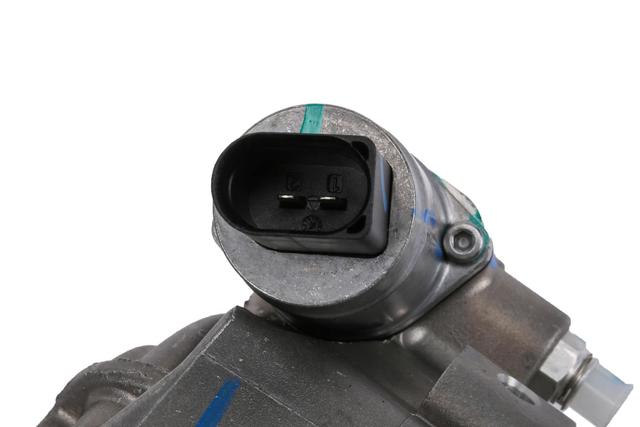 22896612 - Universals &amp; Rear Axle: Clutch for Buick: LaCrosse, Regal | Cadillac: SRX, XTS Image