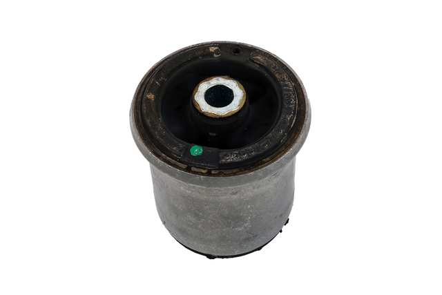 13311920 - Suspension: Axle Beam Bushing for Buick: Verano | Cadillac: ELR | Chevrolet: Cruze, Cruze Limited Image