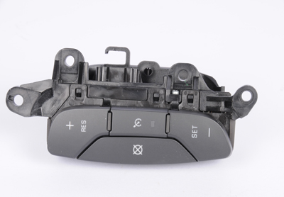 15824105 - Steering: Cruise Switch for Chevrolet: Silverado 1500, Silverado 2500 HD, Silverado 3500 HD | GMC: Sierra 1500, Sierra 2500 HD, Sierra 3500 HD, Yukon, Yukon XL 1500 Image