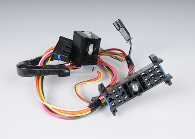 26098763 - Electrical: Ignition Switch for Cadillac: Escalade, Escalade EXT | Chevrolet: Avalanche 1500, Avalanche 2500, Silverado 1500, Silverado 1500 HD, Silverado 2500, Silverado 2500 HD, Silverado 3500, Suburban 1500, Suburban 2500, Tahoe | GMC: Sierra 1500, Sierra 1500 HD, Sierra 2500, Sierra 2500 HD, Sierra 3500, Yukon, Yukon XL 1500, Yukon XL 2500 Image
