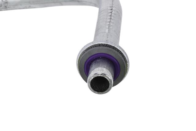 23406998 - HVAC: Discharge Hose for Chevrolet: Silverado 2500 HD, Silverado 3500 HD | GMC: Sierra 2500 HD, Sierra 3500 HD Image