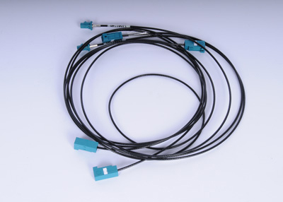 13581173 - Electrical: Antenna Cable for Buick: Encore | Cadillac: CTS, ELR, Escalade ESV, SRX, XLR, XTS | Chevrolet: Camaro, Captiva Sport, Express 1500, Express 2500, Express 3500, Silverado 2500 HD, Silverado 3500 HD, Sonic, Suburban 1500, Suburban 2500, Trax | GMC: Acadia, Savana 1500, Savana 2500, Savana 3500, Sierra 2500 HD, Sierra 3500 HD, Yukon XL 1500, Yukon XL 2500 Image