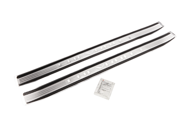 92223800 - Exterior: Door Sill Plates, Front Set for Chevrolet: Camaro Image