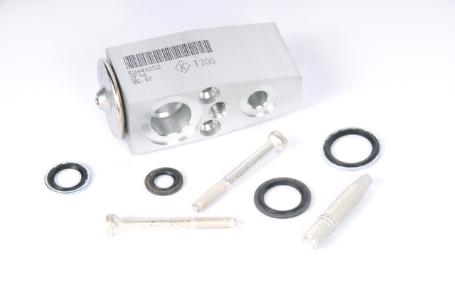 95018101 - HVAC: Expansion Valve for Buick: Encore | Chevrolet: Sonic, Trax Image