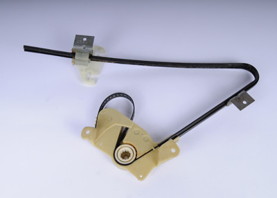 20192897 - Body: Regulator for Buick: Electra, LeSabre | Cadillac: DeVille, Fleetwood | Chevrolet: Caprice, Impala | Oldsmobile: 98, Custom Cruiser, Delta 88 | Pontiac: Parisienne, Safari Image