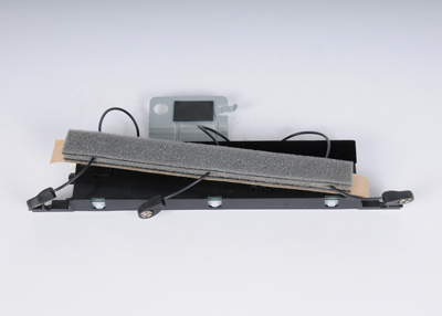 15884683 - Electrical: Antenna Module for Cadillac: STS Image