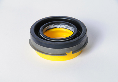 22845699 - : Yellow Rear Axle Shaft Seal for Buick: LaCrosse, Regal | Cadillac: SRX, XTS Image