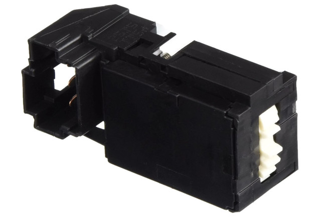 15242754 - Steering: Ignition Switch for Buick: Rainier, Rendezvous | Cadillac: Escalade, Escalade ESV, Escalade EXT | Chevrolet: Avalanche 1500, Avalanche 2500, Express 1500, Express 2500, Express 3500, Silverado 1500, Silverado 1500 Classic, Silverado 1500 HD, Silverado 1500 HD Classic, Silverado 2500, Silverado 2500 HD, Silverado 2500 HD Classic, Silverado 3500, Silverado 3500 Classic, Silverado 3500 HD, SSR, Suburban 1500, Suburban 2500, Tahoe, Trailblazer, Trailblazer EXT | GMC: Envoy, Envoy XL, Envoy XUV, Savana 1500, Savana 2500, Savana 3500, Sierra 1500, Sierra 1500 Classic, Sierra 1500 HD, Sierra 1500 HD Classic, Sierra 2500, Sierra 2500 HD, Sierra 2500 HD Classic, Sierra 3500, Sierra 3500 Classic, Sierra 3500 HD, Yukon, Yukon XL 1500, Yukon XL 2500 | Hummer: H2 | Oldsmobile: Bravada | Pontiac: Aztek Image