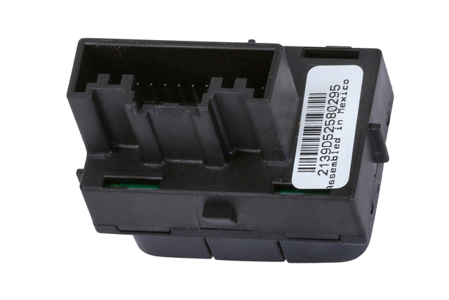23172139 - Body: Tract Control Switch for Chevrolet: Suburban, Tahoe | GMC: Yukon, Yukon XL Image