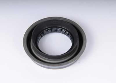 12569925 - Universals &amp; Rear Axle: Seal for GM Image