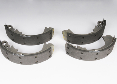 19152686 - Brakes: Brake Shoes for Buick: Century, LeSabre, Park Avenue, Regal | Cadillac: 60 Special, DeVille, Fleetwood | Chevrolet: Cavalier, Lumina, Lumina APV, Monte Carlo, Venture | Oldsmobile: 88, 98, Cutlass, Cutlass Ciera, Cutlass Cruiser, Cutlass Supreme, Intrigue, LSS, Regency, Silhouette | Pontiac: Bonneville, Grand Prix, Montana, Trans Sport Image