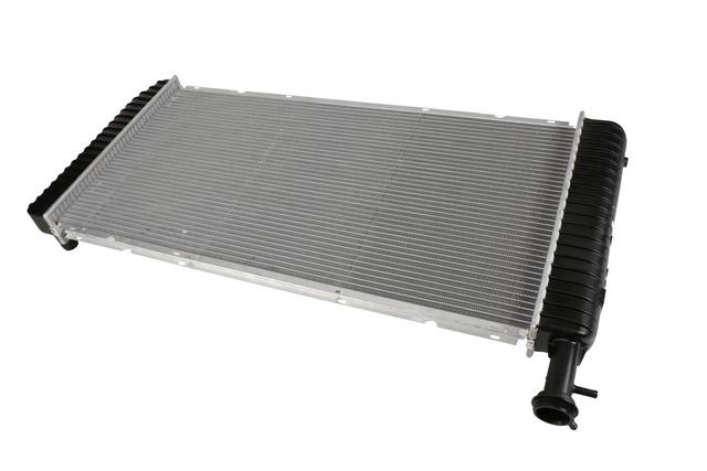 84462085 - Cooling System: Radiator for Chevrolet: Express 2500, Express 3500, Express 4500 | GMC: Savana 2500, Savana 3500, Savana 4500 Image