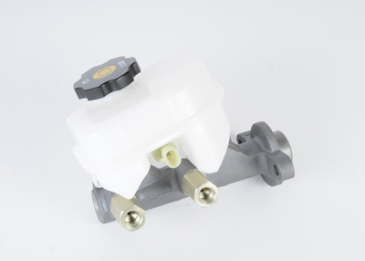 18047787 - Body: Master Cylinder for Buick: LeSabre | Cadillac: DeVille | Oldsmobile: Aurora | Pontiac: Bonneville Image