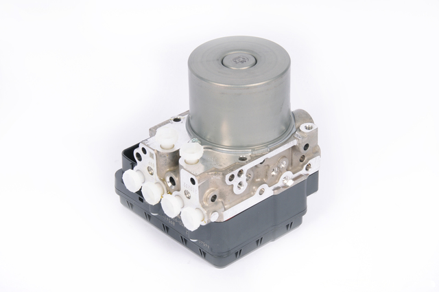 19205300 - Electrical: ABS Control Unit for Pontiac: Vibe Image