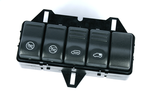 10409314 - Electrical: Switch for Chevrolet: Venture | Oldsmobile: Silhouette | Pontiac: Montana Image