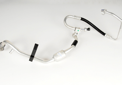 15263239 - HVAC: Lower Press Hose for GM Image