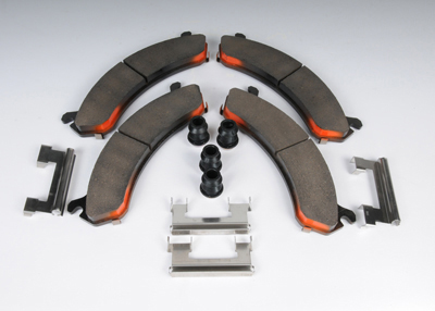 19133306 - Brakes: Brake Pads for Chevrolet: Silverado 3500, Silverado 3500 Classic, Silverado 3500 HD, Suburban 1500, Suburban 2500 | GMC: Sierra 3500, Sierra 3500 Classic, Sierra 3500 HD Image