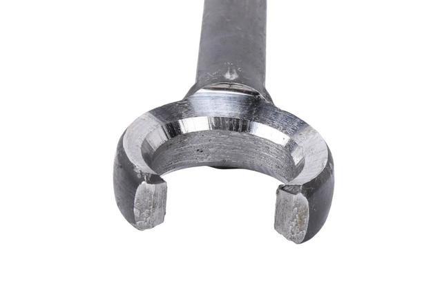 26071632 - Steering: Lower Shaft for Buick: LeSabre | Cadillac: DeVille | Oldsmobile: Aurora | Pontiac: Bonneville Image