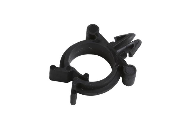 11609352 - : Black Radiator Surge Tank Inlet Hose Clip for GM Image