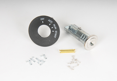 15895600 - Steering: Ignition Cylinder for Saturn: L100, L200, L300, LS, LS1, LS2, LW1, LW2, LW200, LW300 Image