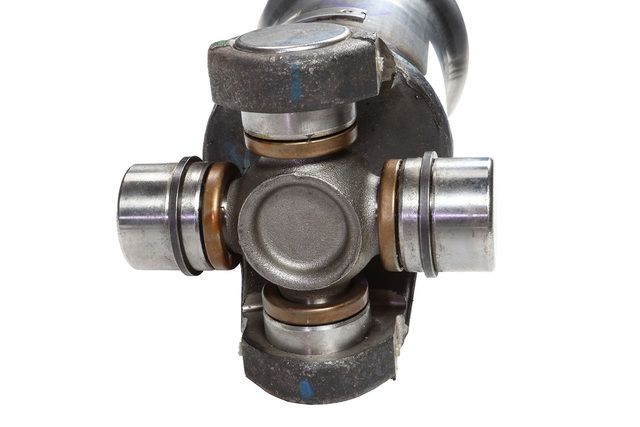 15711948 - Suspension: Drive Shaft Assembly for Chevrolet: Silverado 1500 | GMC: Sierra 1500 Image