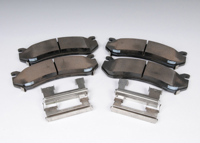 19210707 - Brakes: Brake Pads for Chevrolet: Silverado 2500 HD, Silverado 3500 HD, Suburban 1500, Suburban 2500 | GMC: Sierra 2500 HD, Sierra 3500 HD, Yukon XL 1500, Yukon XL 2500 | Hummer: H2 Image