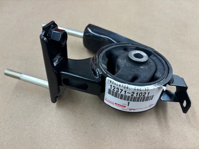 Genuine Official Toyota Rear Insulator part# 12371-21021 for 2000