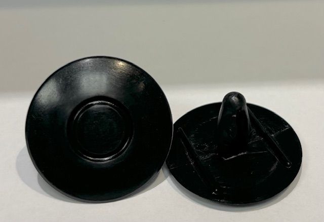 1991-1997 Toyota Land Cruiser Hood Insulator Retainer 90467-09014