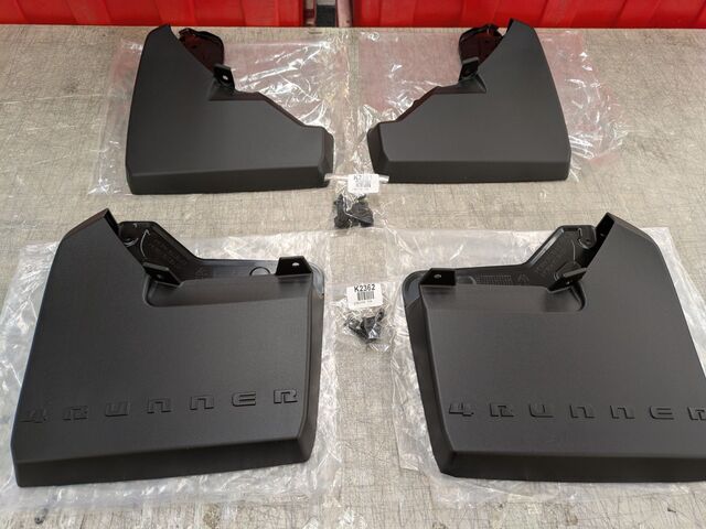 トップス muppa Genuine Toyota 2025 4Runner TRD PRO WIDE MUDGUARD KIT part