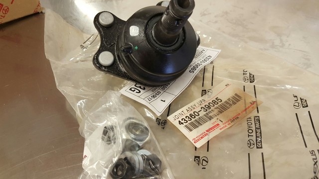 ばいちゃ Nakamoto 4X Control Arm Bushing Set 48632-35070 for Toyota