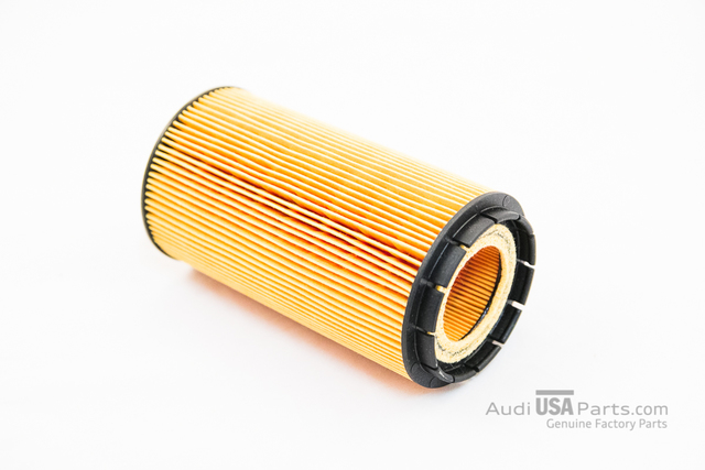 7C115562E - : Oil Filter for Audi: A8 Quattro Image