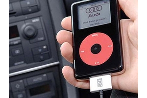 8E0051444A - Audio/Video: iPOD® Adapter RNS-D for Audi: A4 Quattro Image