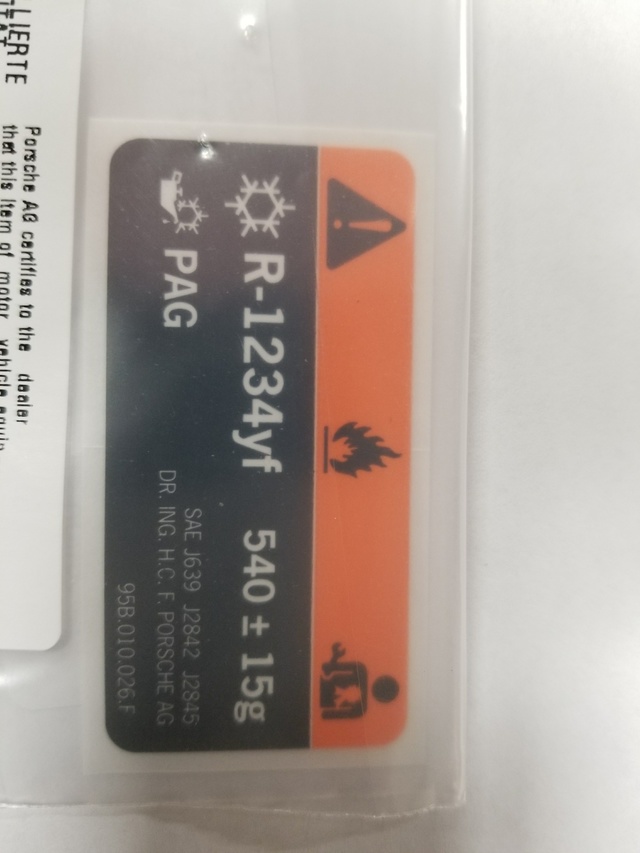 95B010026F - : AC Label for Porsche: Macan Image