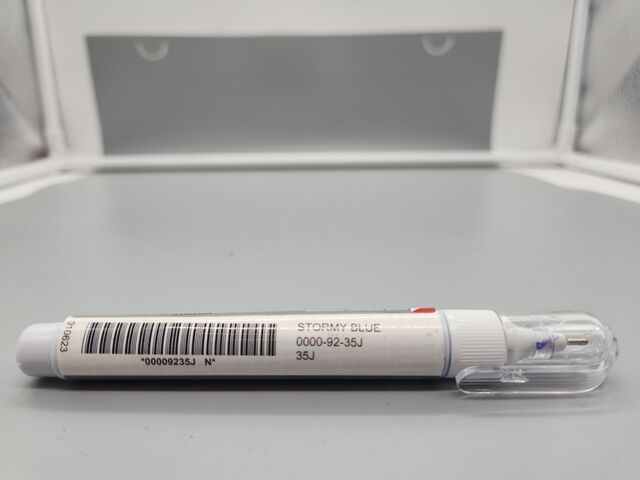 9235J - Exterior: Touch-Up Paint PEN (35J) for Mazda: 3, 5, CX-5, CX-7, CX-9, MX-5 Miata, RX-8 Image