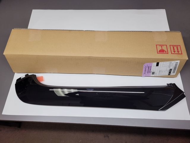 パーツ Sunny5 N243-50-8B0K - A Pillar Garnish – Passenger Side (RH) Part Number