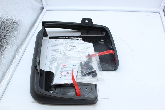 8HN28 - Exterior: Splash Guards - Black Finish - Front Pair for Mazda: CX-9 Image